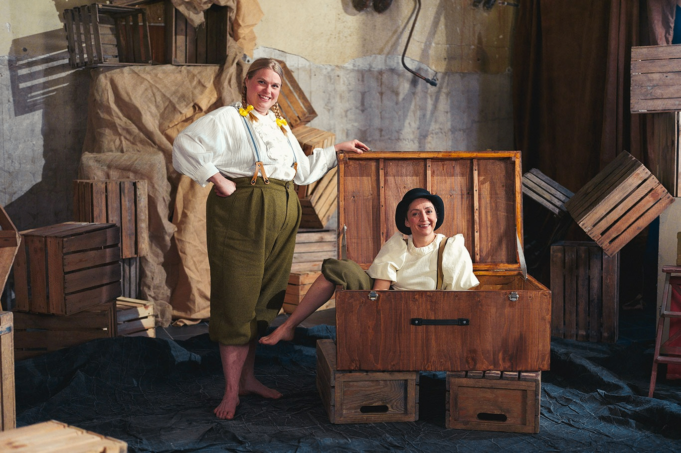 w-1366h-910-584daf-Huvudbild Vågar jag - fotograf Alex Hinchcliffe.jpg