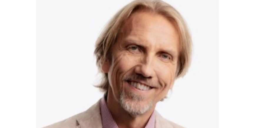 w-893h-435-4afcb0-erik blixt.png