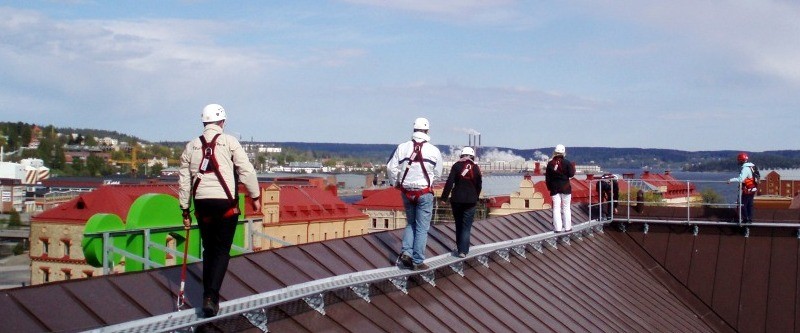 w-800h-333-1a7228-SUN Mot öster Bildspel.jpg