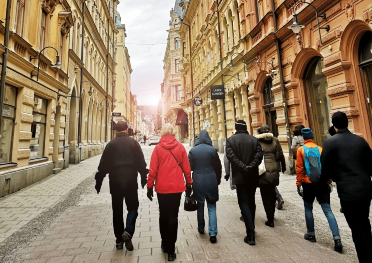 w-1191h-842-0935c3-w-1199h-1199-5377db-Trapphusvandring gata.jpg