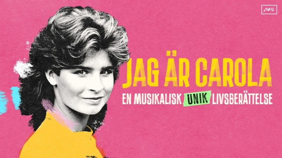 Porträtt på Carola med halvlångt mörkt hår