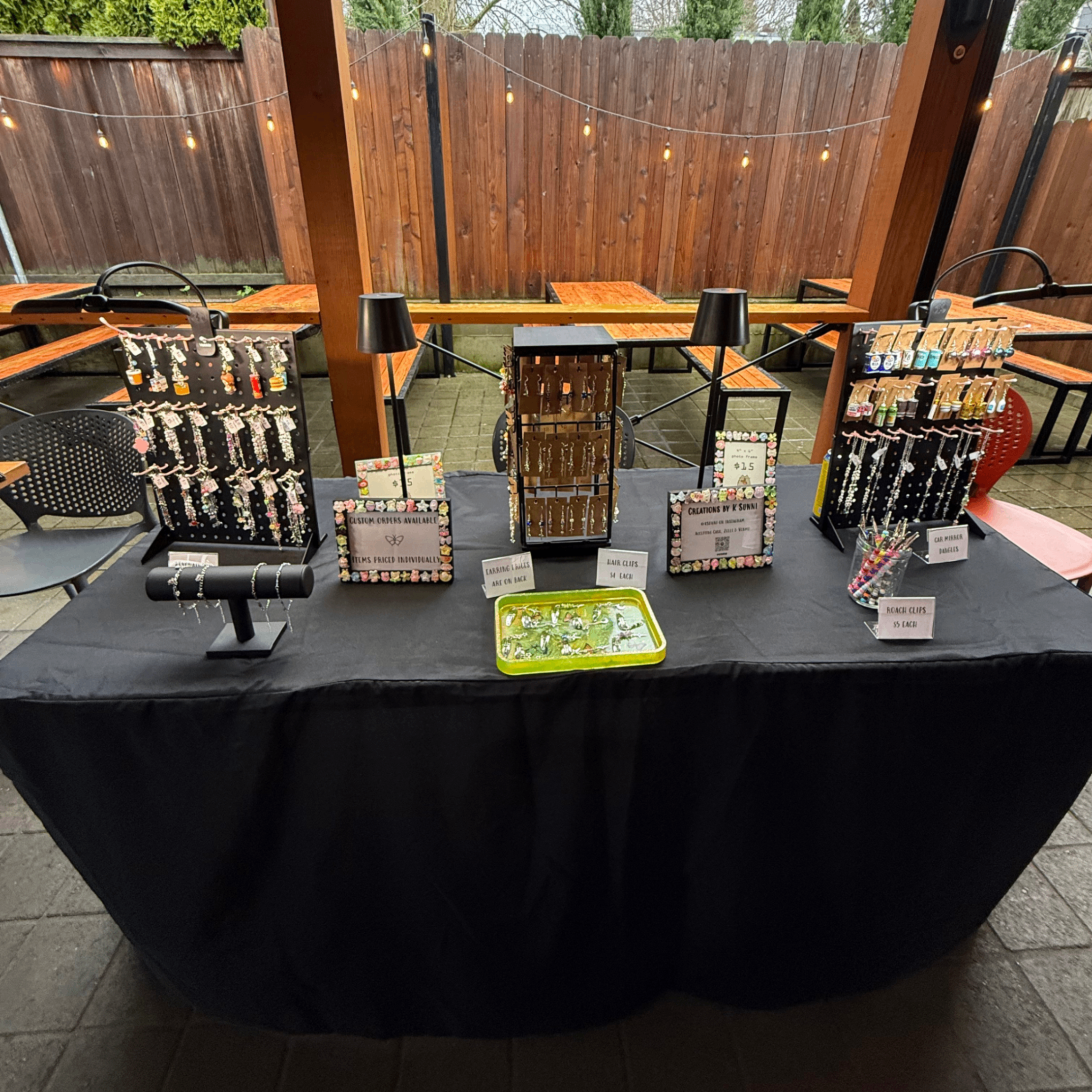 Event Photo: Hinterland Bar and Food Carts Makers Market