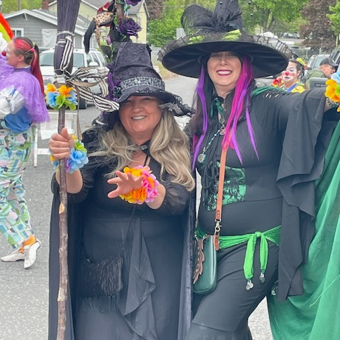 Event Photo: 82nd Avenue of Roses Parade and Weekend