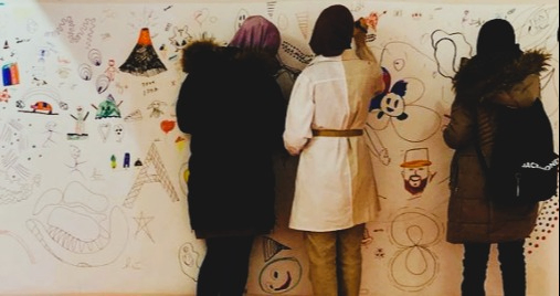 Evenemangs bild för evenemang Anpassad lovaktivitet: Öppen Ateljé - konstkaos i Galleriet