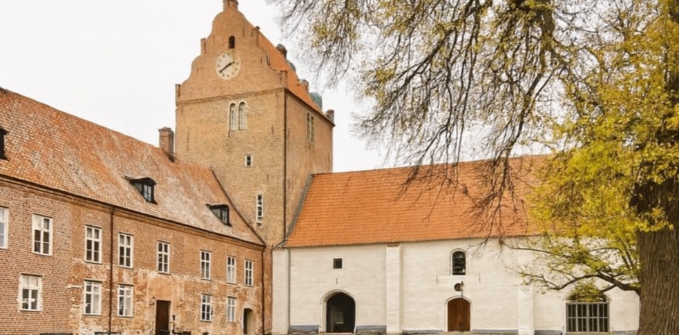 Evenemangs bild för evenemang Antik- & Vintagemässan på Bäckaskogslott - Antiklördag