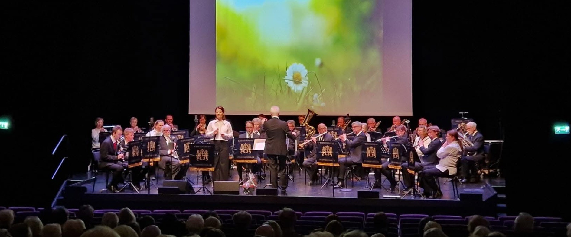 Evenemangs bild för evenemang Musikaliskt strandhugg - Stadsmusikkåren med Kevin Lehnberg