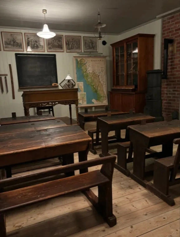 skolsalen3072957.webp