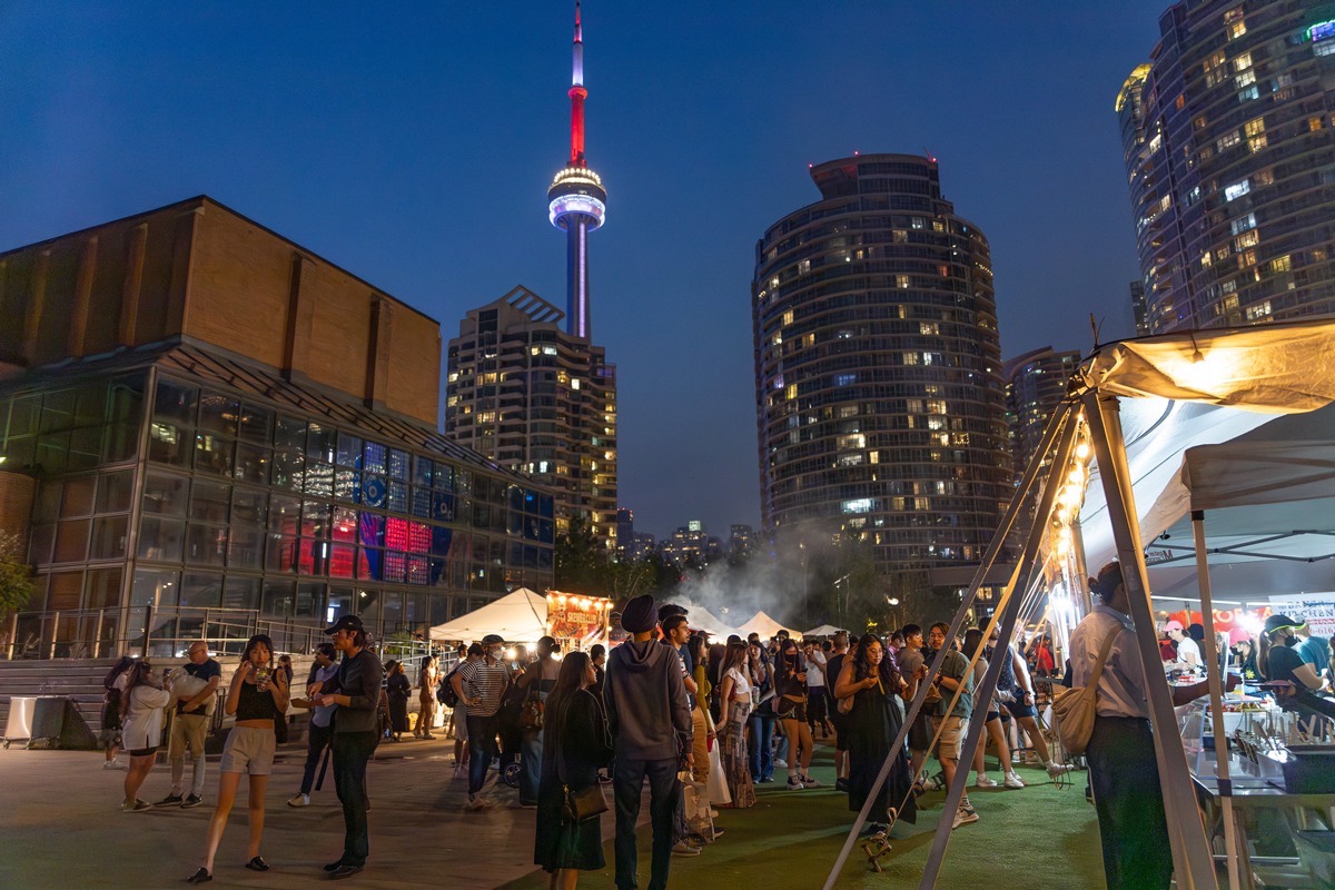 Super Yummy Night Market