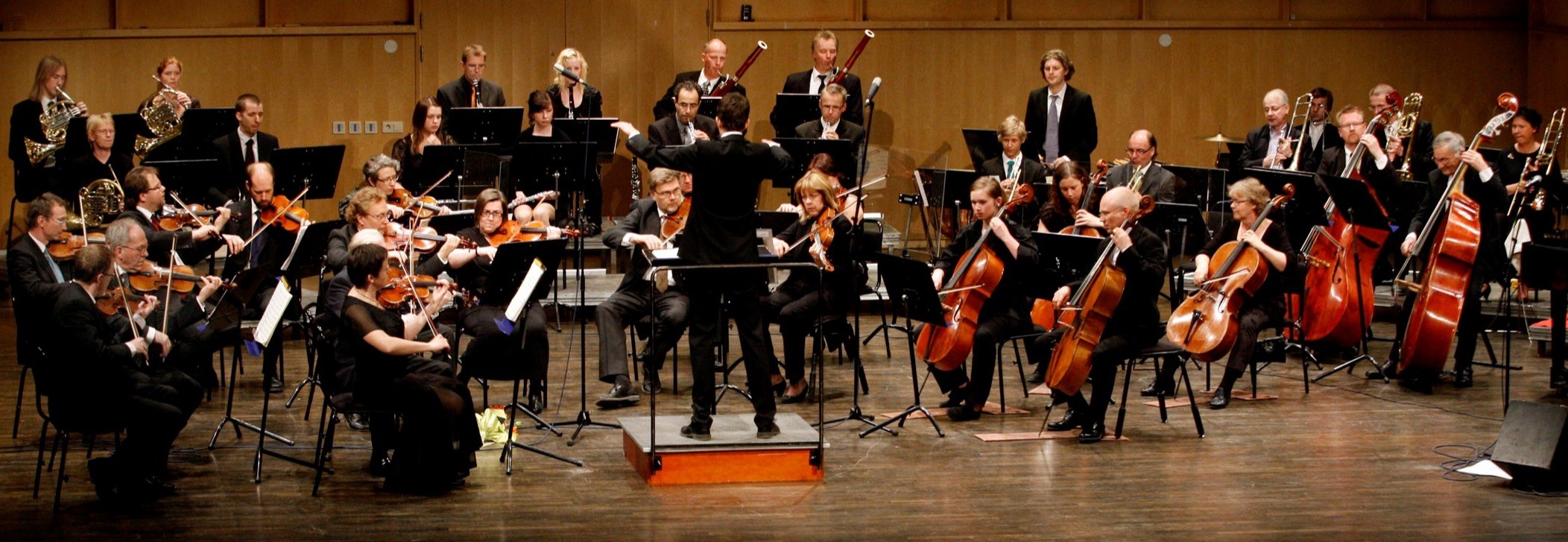 w-2104h-727-01f0b9-bild orkester förening.jpg