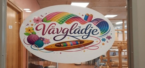 w-480h-225-879b79-vävglädje.png